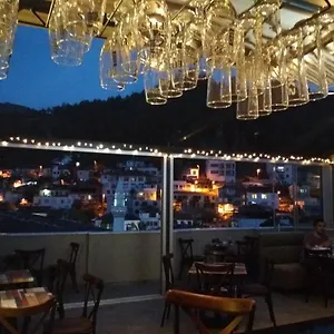 樱花套房旅舍 费特希耶